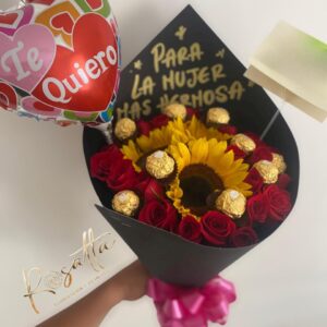 .Bouquet Rosas y Girasol #049