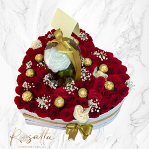 Caja de rosas y rosa preservada #016