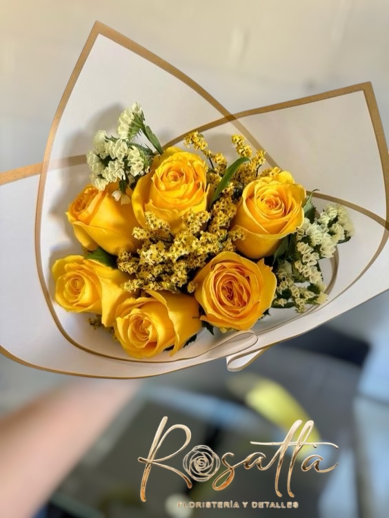bouquet de rosas ramarillas sencillo con domicilio en cartagena