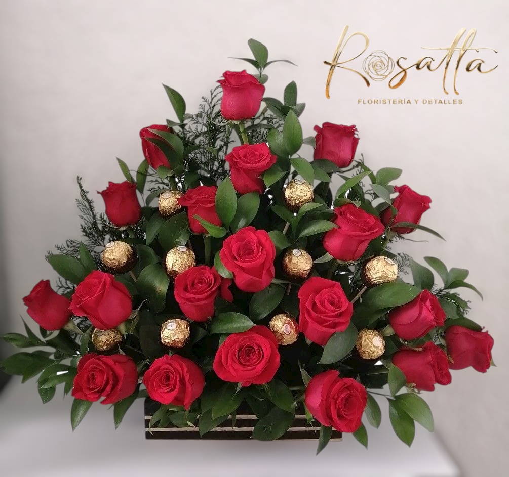 .Rosatta arreglo rosas y ferreros #036